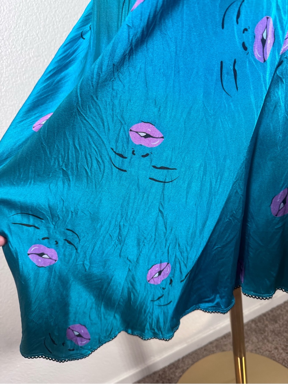 Betsey Johnson Vintage Teal Satin Midi Marylin Monroe Dress - Picture 4 of 9